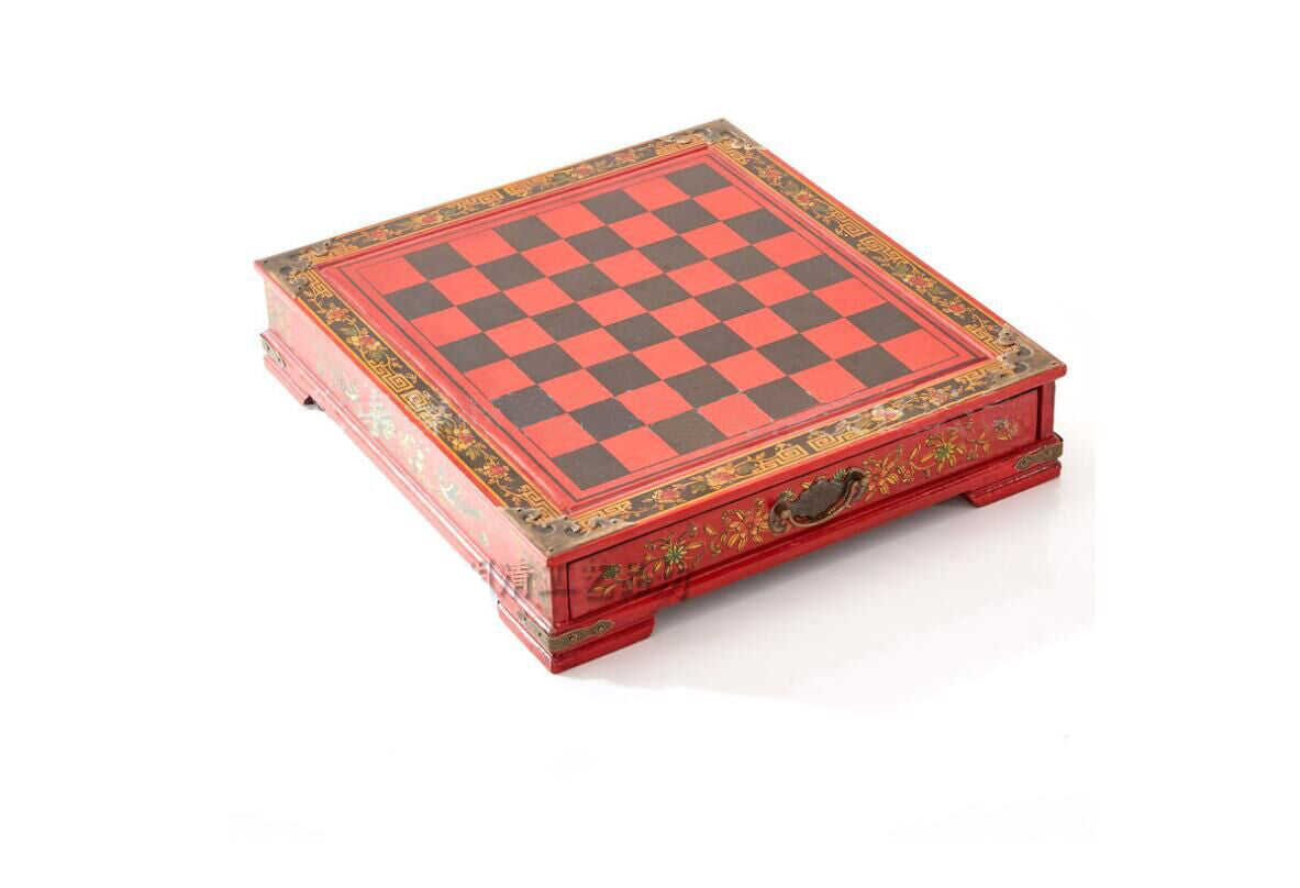 Antique Chess Set with Terracotta Warriors Design
